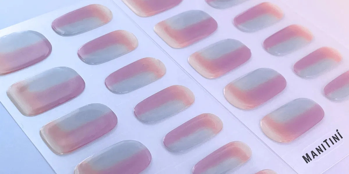 Shimmering Dreamscape - pink pastel art nail wraps | ManiTini