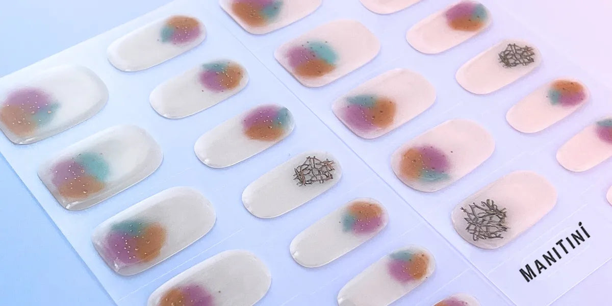 Sparkling Yuzu Bubbly - creative and cool-chic art nail wraps | ManiTini