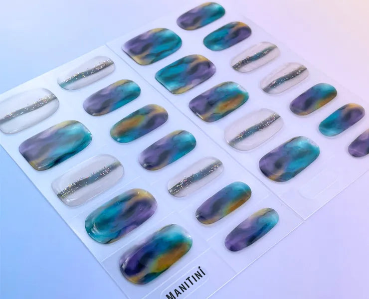 Give Me a Splash of Brilliance - blue, purple, black cool-chic shimmer art nail wraps | ManiTini